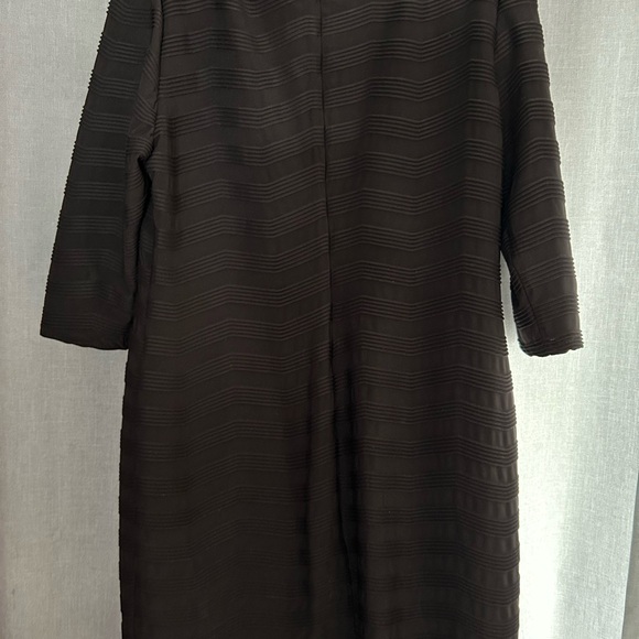 Elegant Black Women's Dress - Picture 2 of 3